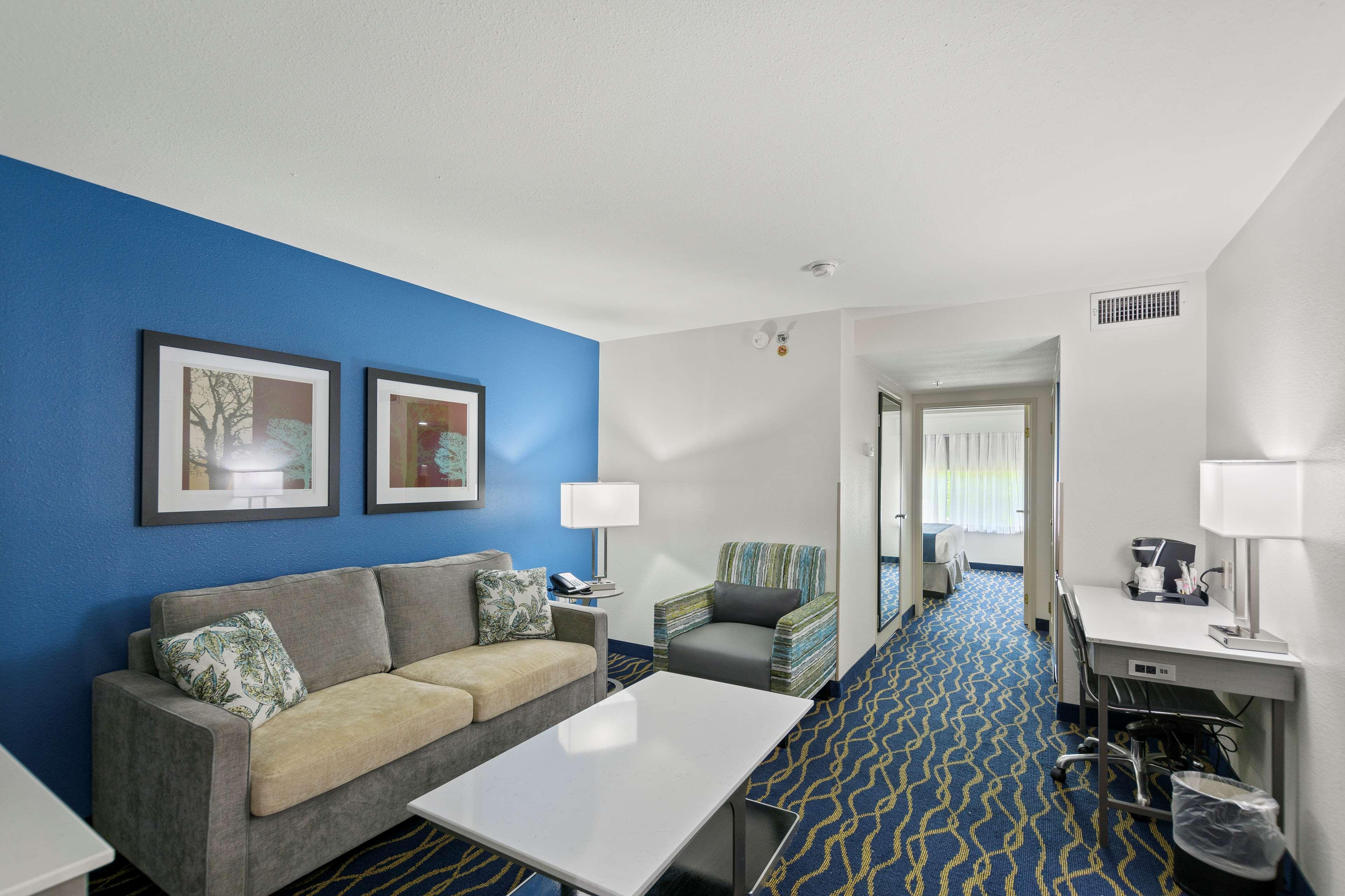 Best Western Plus Lake Lanier Gainesville Hotel & Suites Oakwood Eksteriør billede